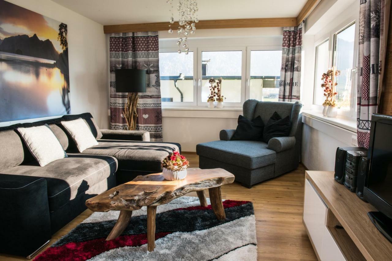Ferienwohnung Zillertal Bacher Schlitters Esterno foto